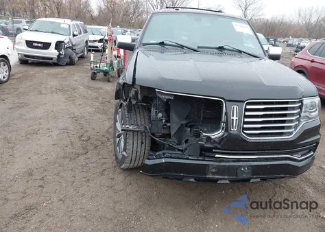 2016 Lincoln Navigator L Select z USA, uszkodzony, nr VIN 5LMJJ3JT0GEL10487